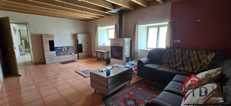 Maison de village - 220 m² - 7 pièces