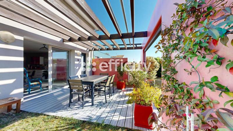 Maison - 82 m² - 4 pièces