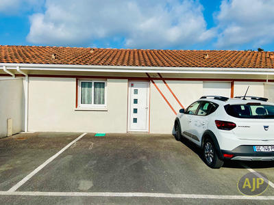 Maison - 75 m² - 3 pièces