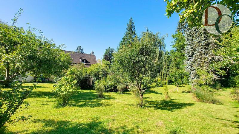 Maison - 286 m² - 10 pièces