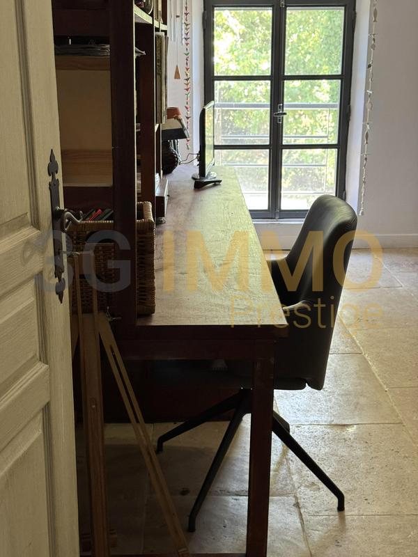 Moulin - 182 m² - 9 pièces