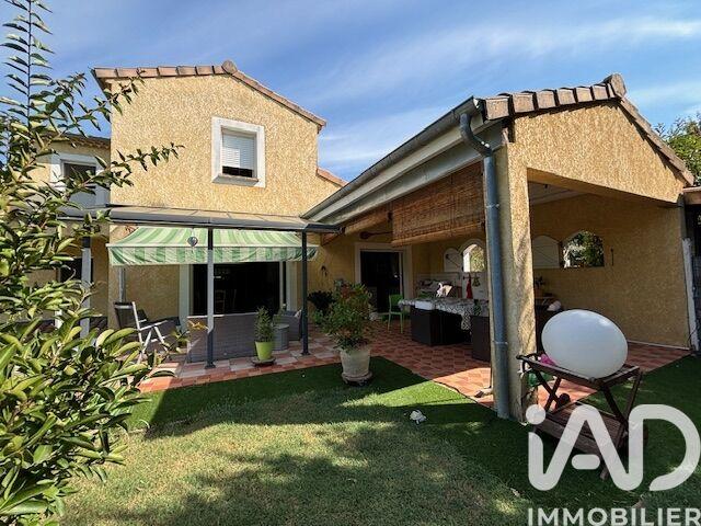 Maison - 200 m² - 8 pièces