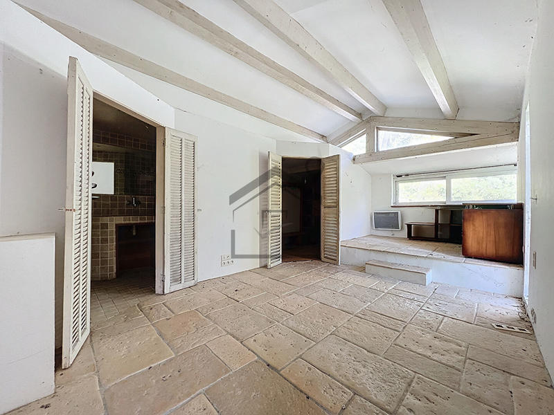 Maison - 189 m² - 7 pièces