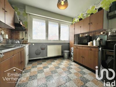 Maison - 95 m² - 5 pièces