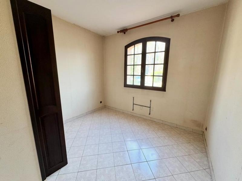 Maison - 97 m² - 5 pièces