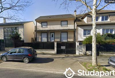 Chambre - 12 m² - 1 pièce