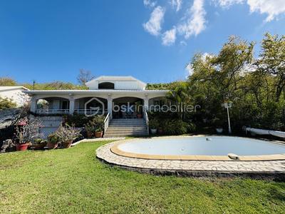 Villa - 230 m² - 5 pièces