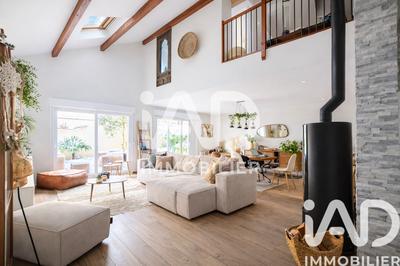 Maison - 105 m² - 3 pièces