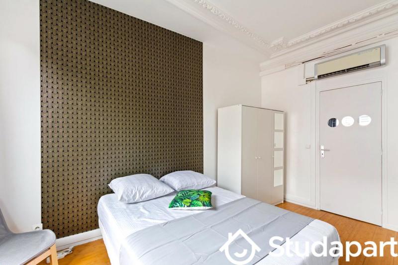 Chambre - 12 m² - 1 pièce