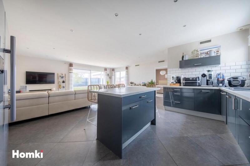 Maison - 121 m² - 5 pièces