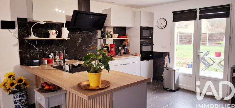 Maison - 103 m² - 4 pièces