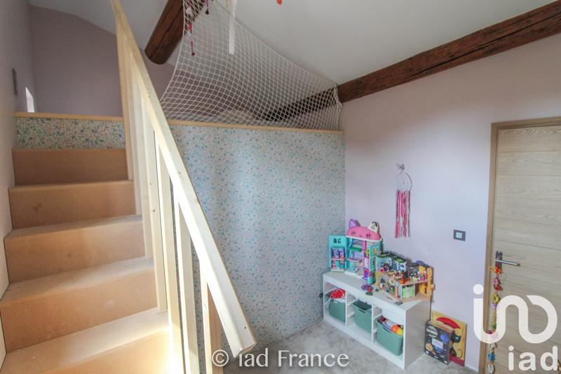 Maison - 89 m² - 6 pièces