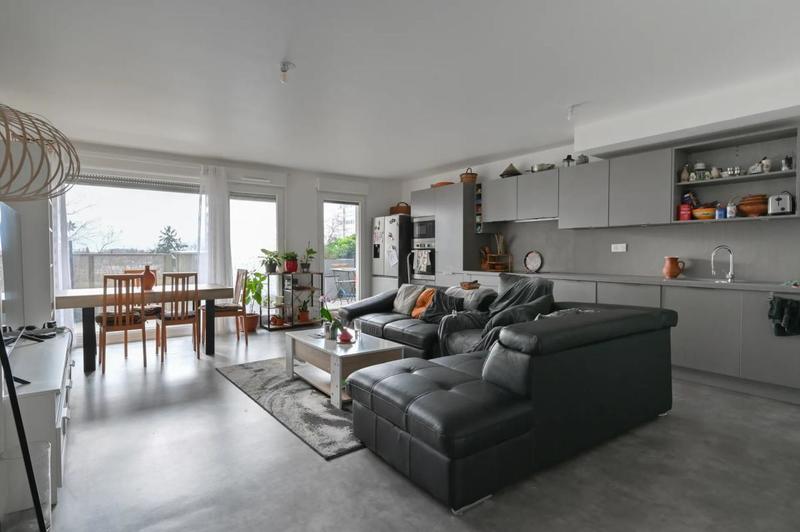 Appartement - 103 m² - 5 pièces