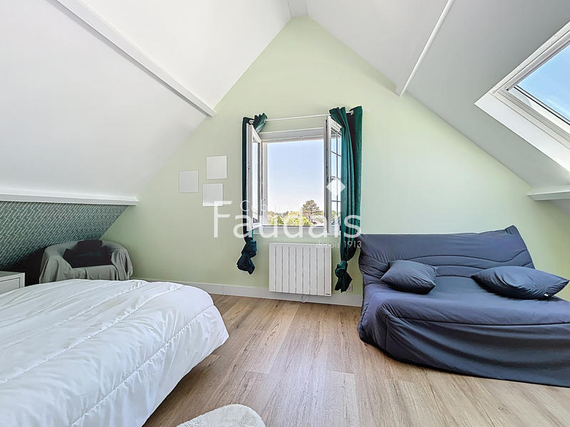 Maison - 107 m² - 6 pièces