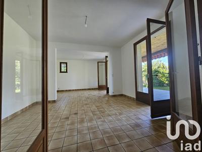 Maison - 137 m² - 5 pièces
