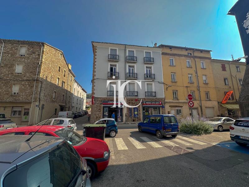 Appartement - 125 m² - 4 pièces