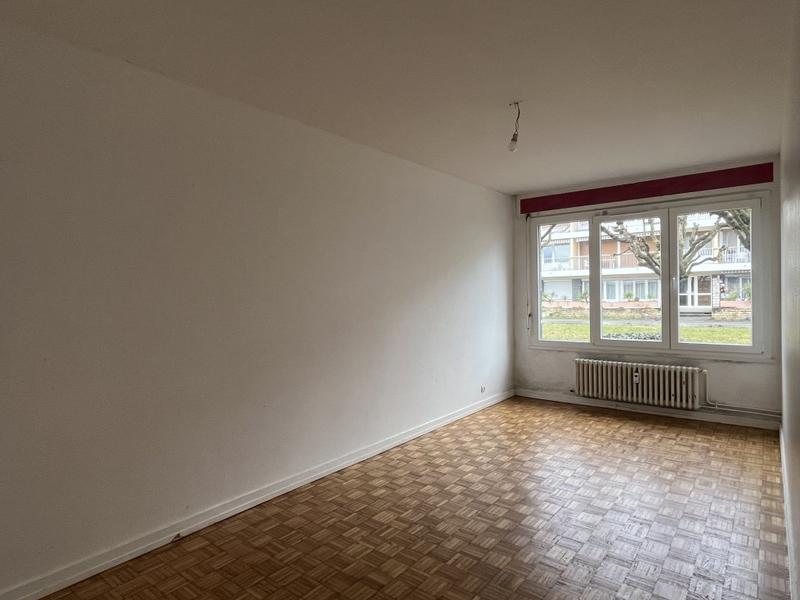 Appartement - 97 m² - 4 pièces