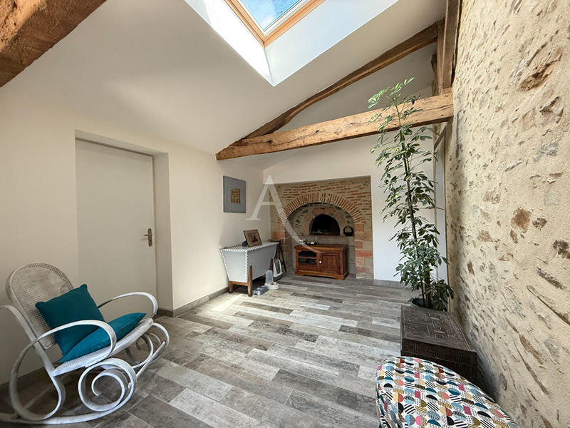 Maison - 193 m² - 7 pièces