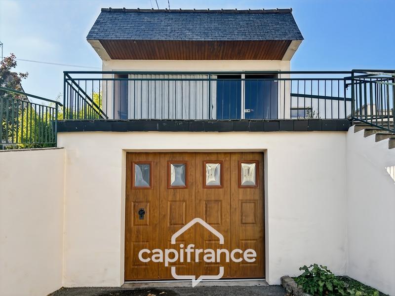 Maison - 137 m² - 8 pièces