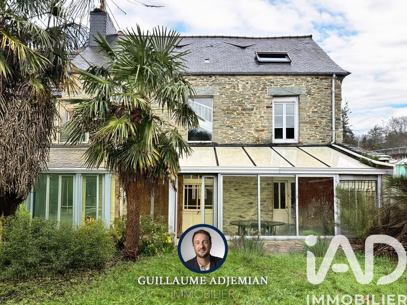 Maison de ville - 170 m² - 10 pièces