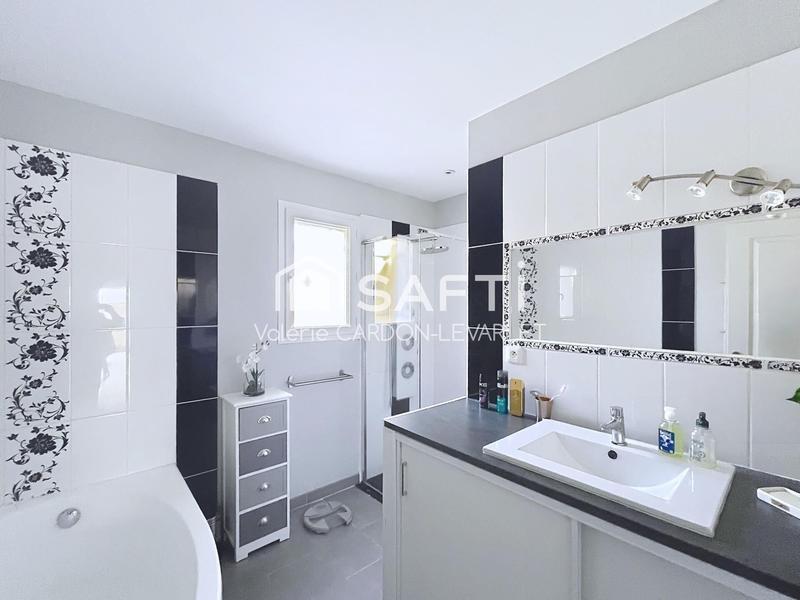 Maison - 116 m² - 5 pièces