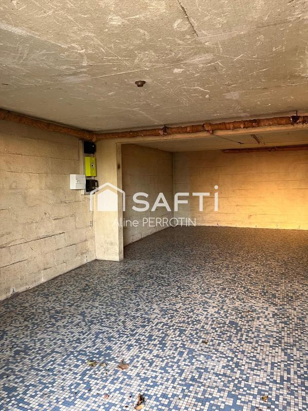 Maison - 121 m² - 6 pièces