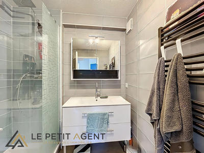 Appartement - 87 m² - 4 pièces