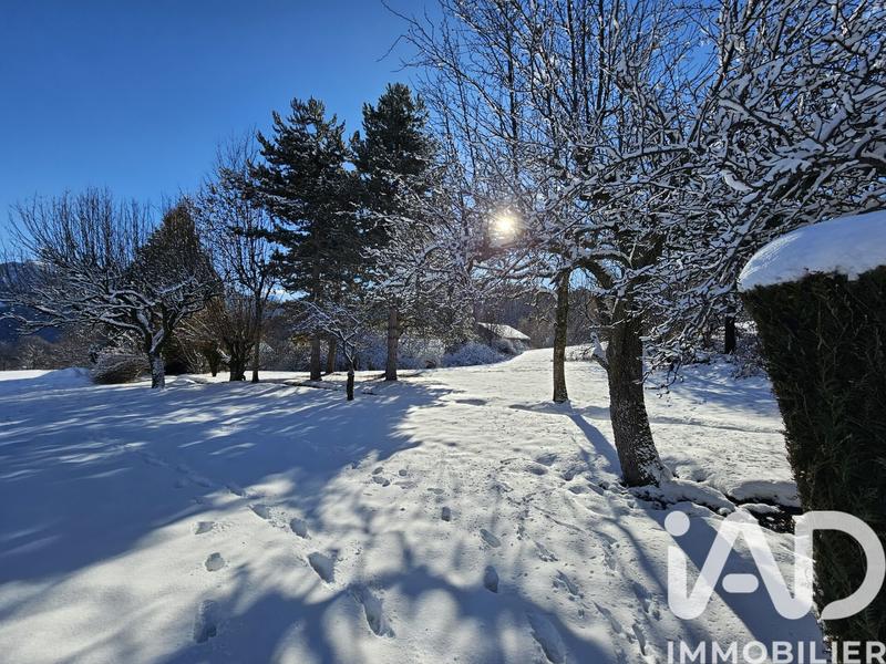 Maison - 372 m² - 14 pièces