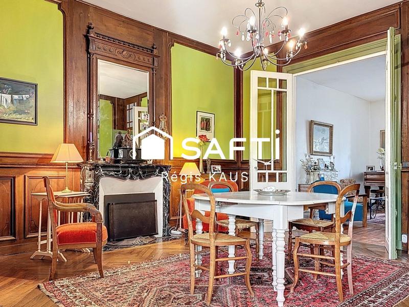 Maison - 199 m² - 7 pièces