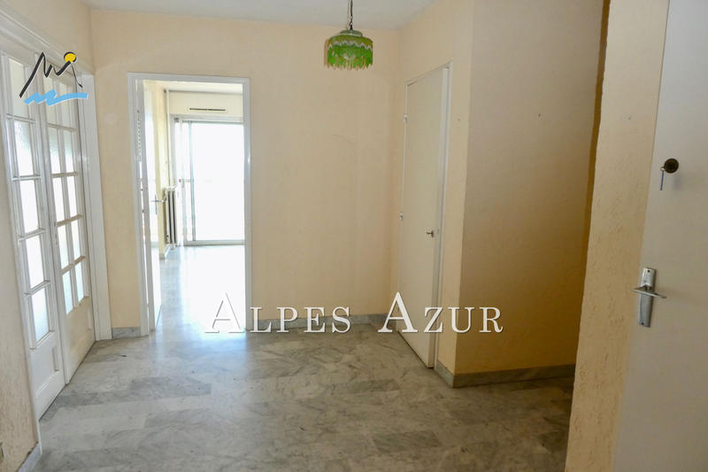 Appartement - 83 m² - 3 pièces