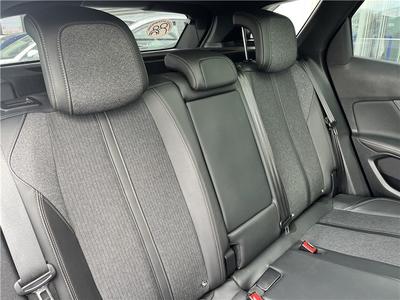 Peugeot 3008 II 1.2 Puretech 130ch s&amp;S Bvm6 Gt Line