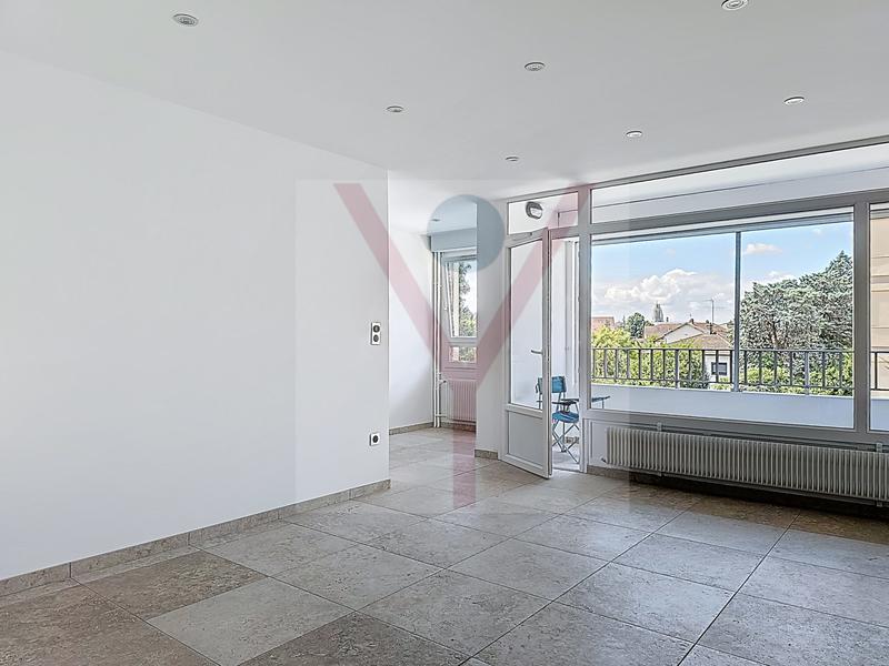 Appartement - 80 m² - 3 pièces