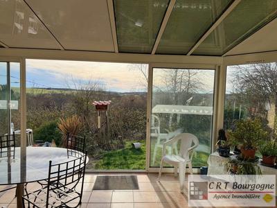 Maison - 202 m² - 7 pièces