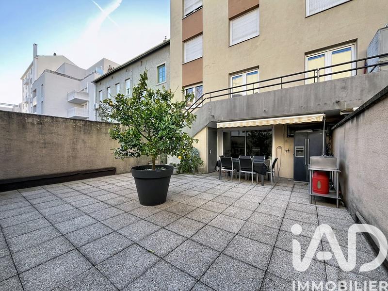 Appartement - 129 m² - 6 pièces