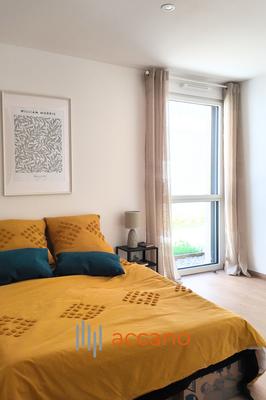 Appartement - 100 m² - 5 pièces