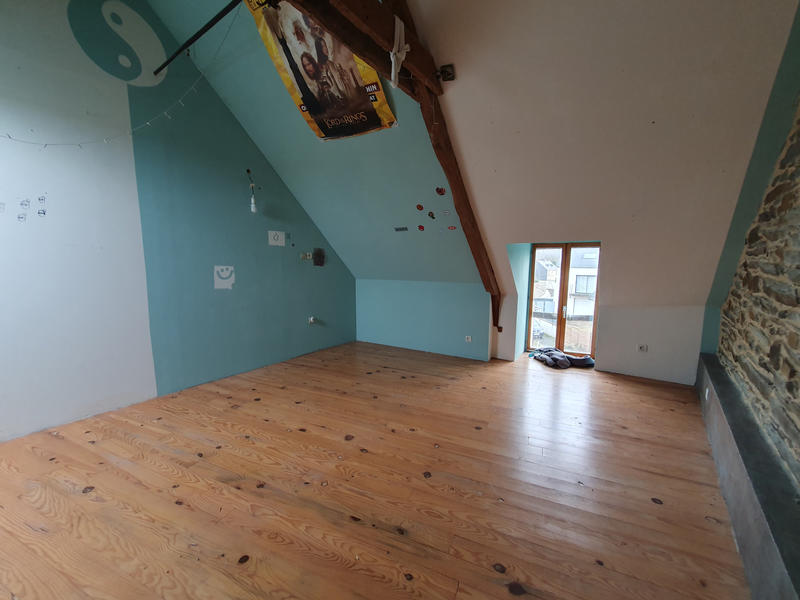 Maison - 150 m² - 8 pièces