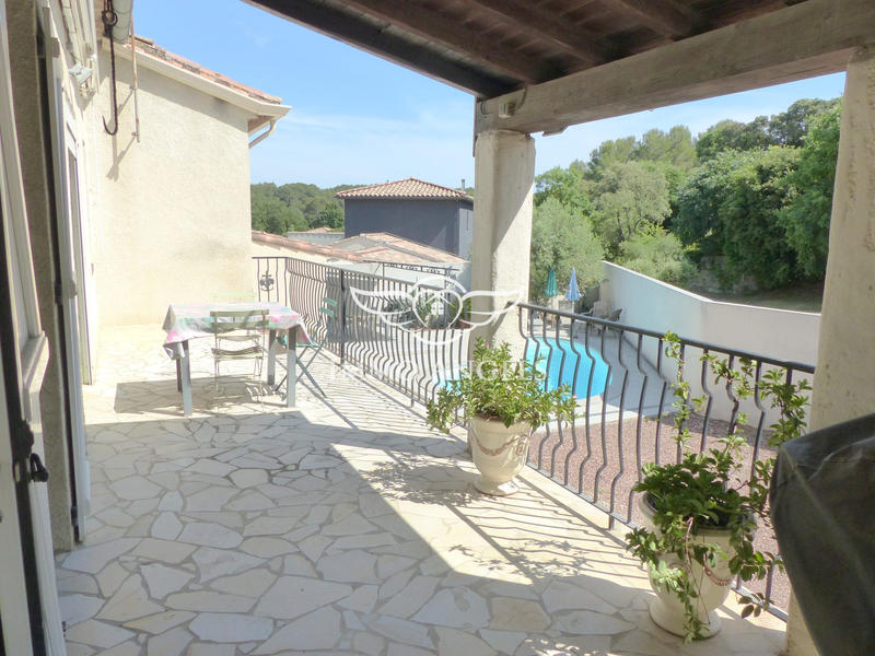 Maison - 98 m² - 4 pièces