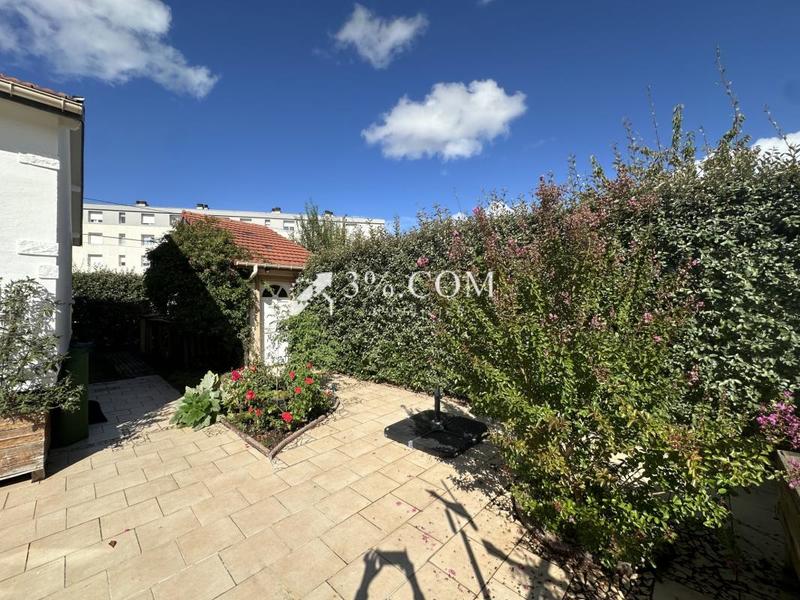 Maison - 88 m² - 5 pièces