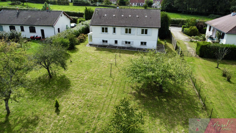 Maison - 95 m² - 5 pièces