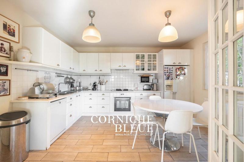 Villa - 190 m² - 7 pièces