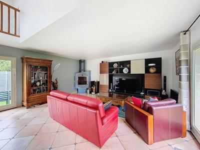 Maison - 125 m² - 6 pièces