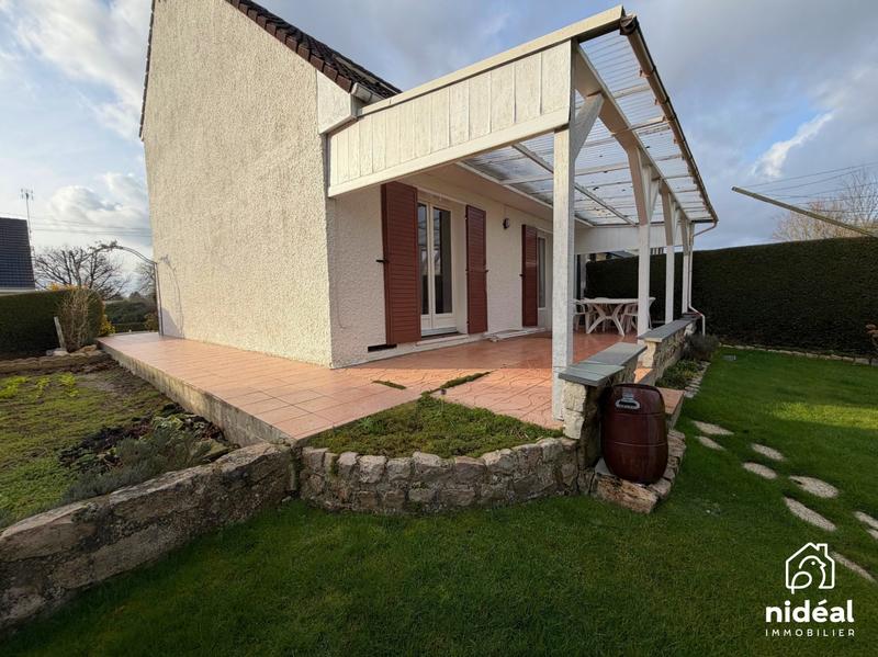 Maison - 89 m² - 5 pièces