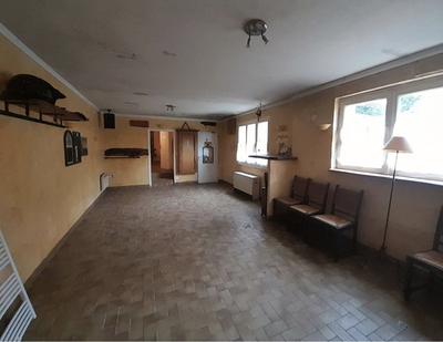 Maison - 353 m² - 15 pièces