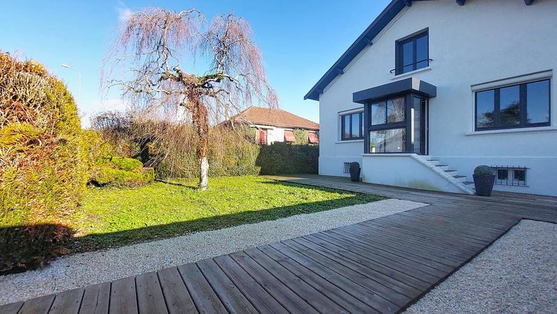 Maison - 140 m² - 4 pièces