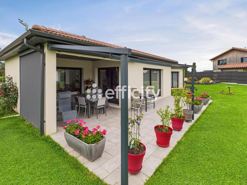 Maison - 142 m² - 5 pièces