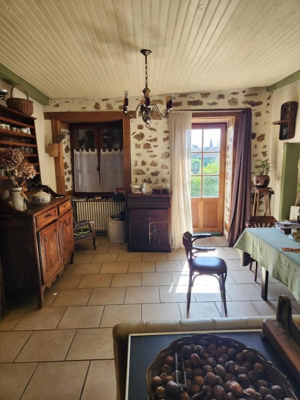 Maison en pierre - 208 m² - 5 pièces