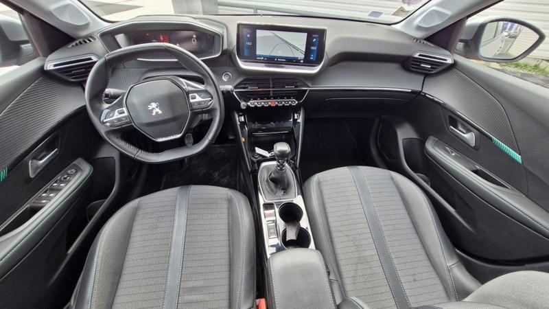 Peugeot 208 Puretech 100 Allure Business