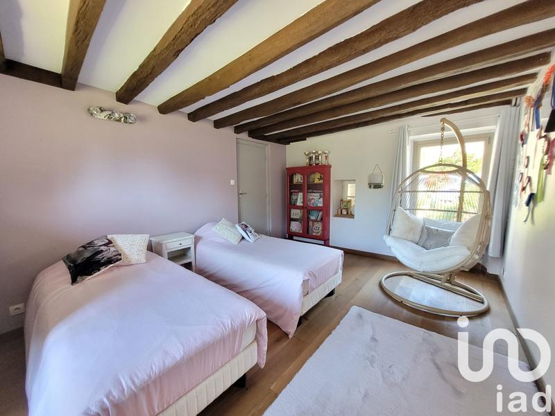 Maison - 280 m² - 10 pièces