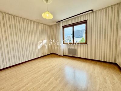 Maison - 147 m² - 7 pièces