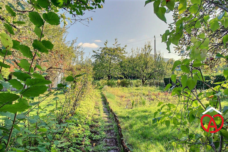 Maison - 216 m² - 8 pièces